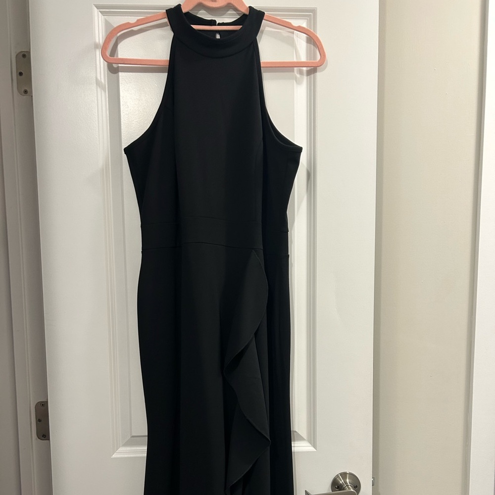 Elegant Black Sleeveless Dress
